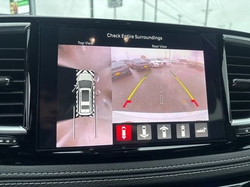 New 2026 Chrysler Pacifica Limited image 35