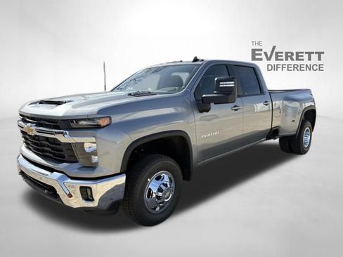 New 2026 Chevrolet Silverado 3500 LT w/ All Star Edition image 3