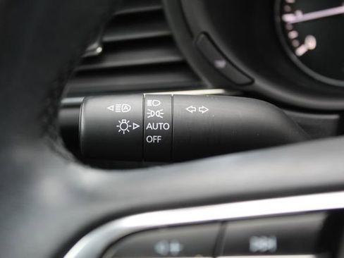 Certified 2023 MAZDA CX-30 AWD 2.5 S w/ Preferred Package image 17