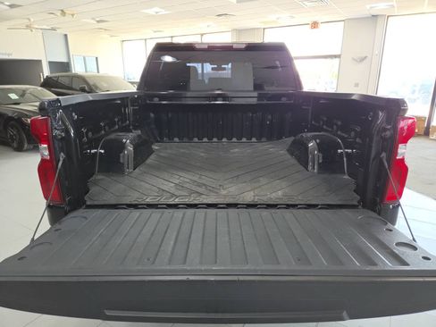 Used 2021 Chevrolet Silverado 1500 Custom Trail Boss AWD/4WD image 7
