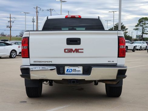 Used 2015 GMC Sierra 1500 SLE w/ SLE Value Package AWD/4WD image 8
