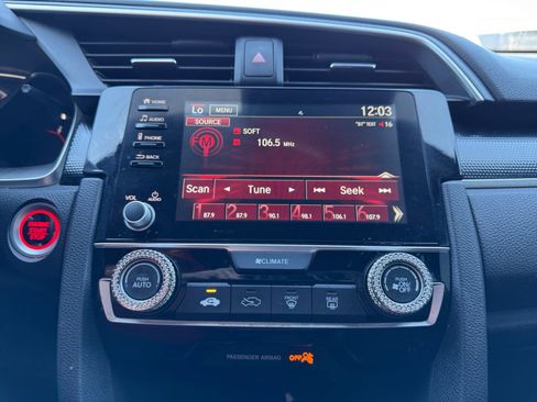 Used 2021 Honda Civic Sport image 21