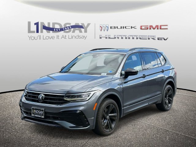 Used 2023 Volkswagen Tiguan SE R-Line FWD image 6