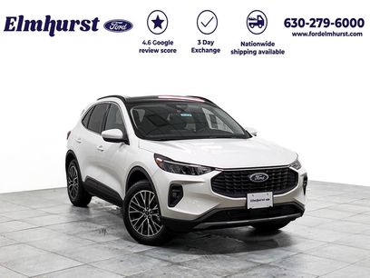 New 2026 Ford Escape SE w/ Class II Trailer Tow Package
