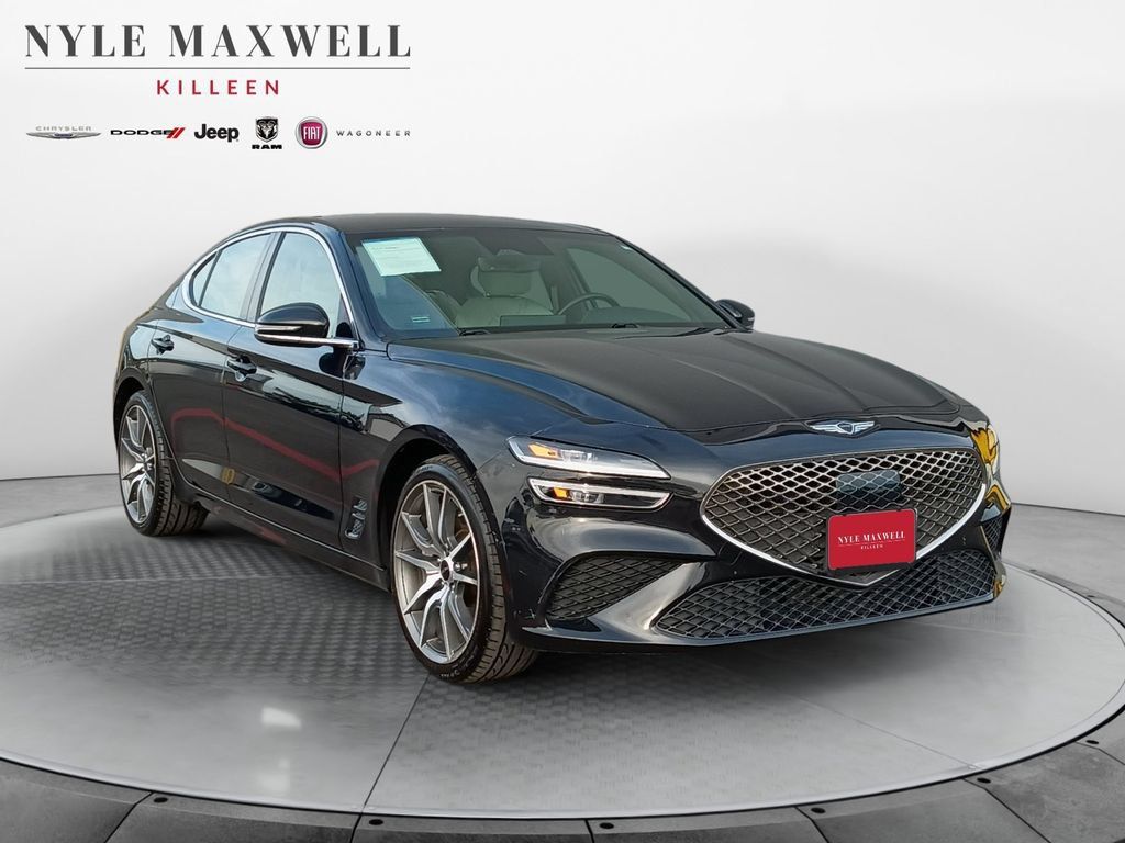 Used 2025 Genesis G70 2.5T RWD image 2