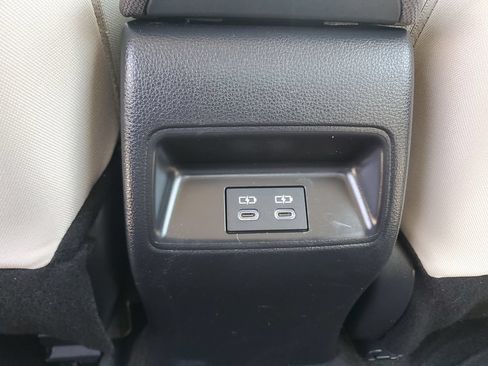 Used 2026 Toyota Corolla LE FWD image 29