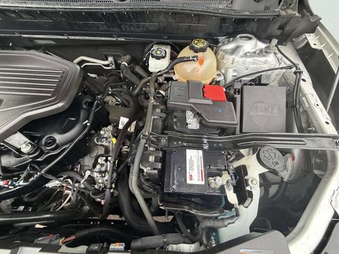 Used 2022 Chevrolet Blazer RS w/ Enhanced Convenience Package image 12