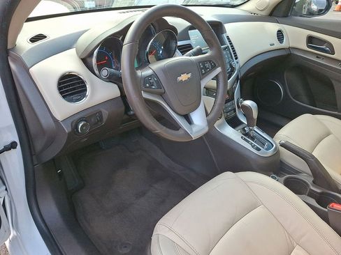 Used 2015 Chevrolet Cruze LTZ w/ Sun, Sound and Sport Package FWD image 9