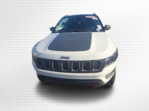 Used 2019 Jeep Compass Trailhawk AWD/4WD image 5