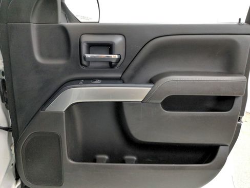 Used 2017 Chevrolet Silverado 2500 LT AWD/4WD image 28