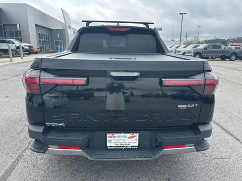 Used 2023 Hyundai Santa Cruz Limited image 7