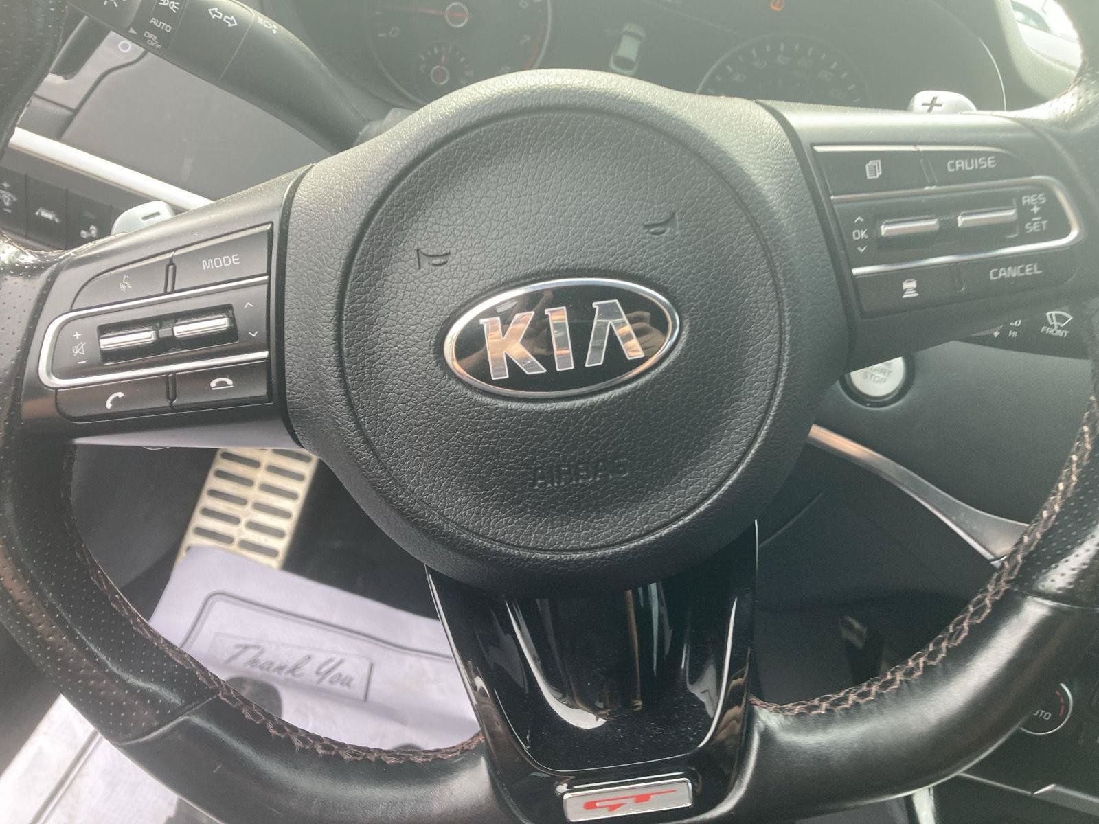 Used 2018 Kia Stinger GT2 AWD/4WD image 13