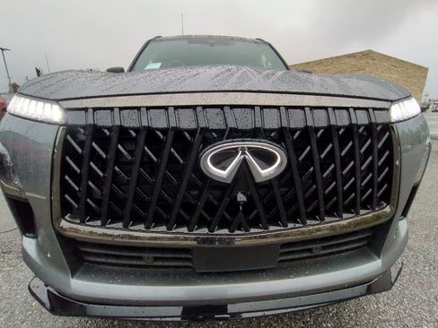 New 2026 INFINITI QX80 4WD w/ Sport Exterior Package image 3