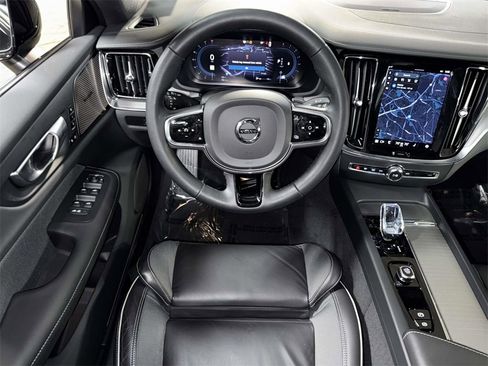 Used 2024 Volvo S60 B5 Ultimate w/ Climate Package image 4