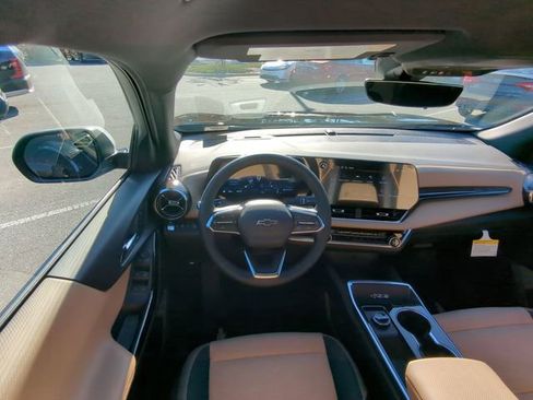 New 2026 Chevrolet Equinox ACTIV image 34