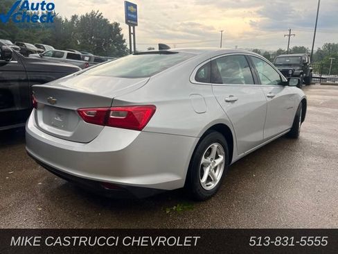 Used 2018 Chevrolet Malibu LS FWD image 3