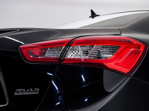 Used 2017 Maserati Ghibli S Q4 image 12