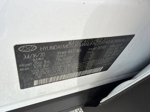 Used 2020 Hyundai Santa Fe SEL FWD image 40