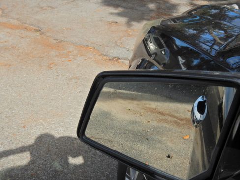 Used 2015 GMC Acadia SLT image 32