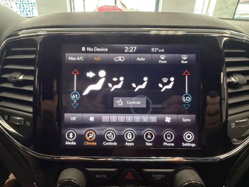 Used 2021 Jeep Grand Cherokee Laredo X AWD/4WD image 47