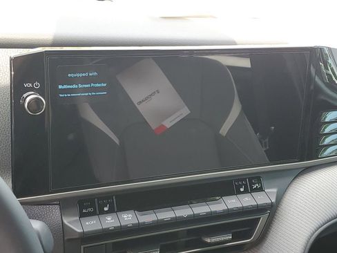 New 2025 Toyota Camry SE w/ Multimedia Upgrade Package image 21