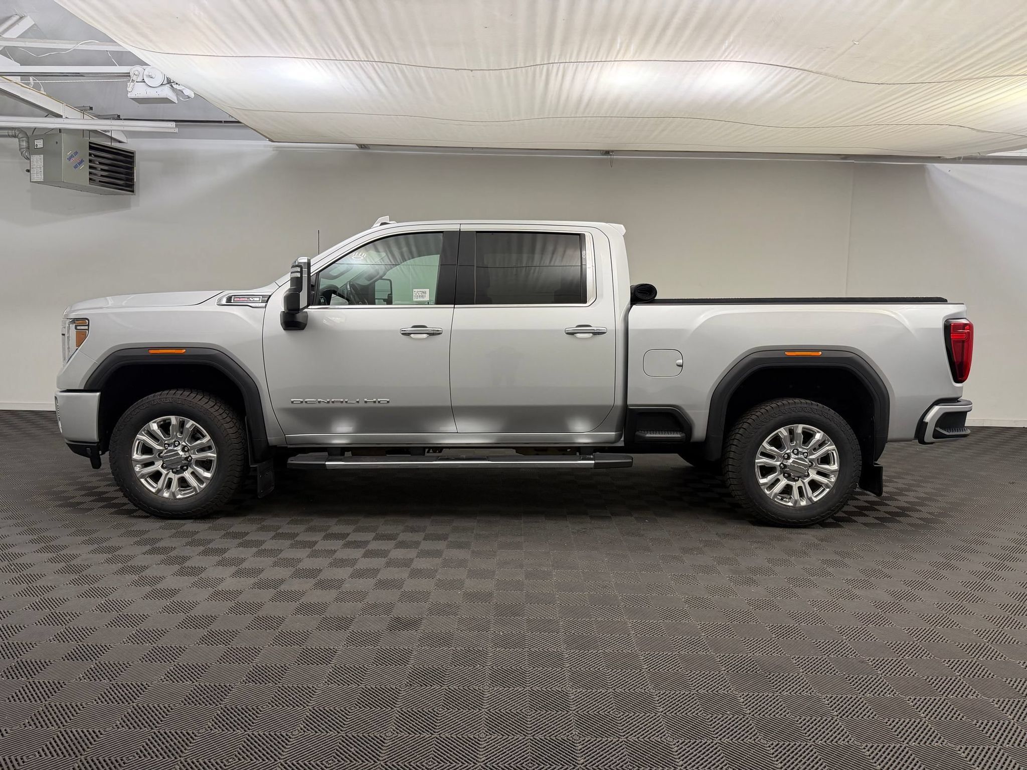 Used 2020 GMC Sierra 3500 Denali w/ Gooseneck/5TH Wheel Package AWD/4WD image 2