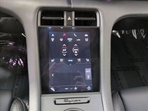 Certified 2021 Porsche Taycan 4S image 16