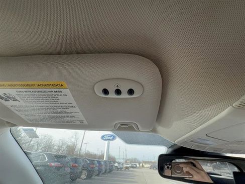 Certified 2022 Ford Edge SEL w/ Convenience Package image 20