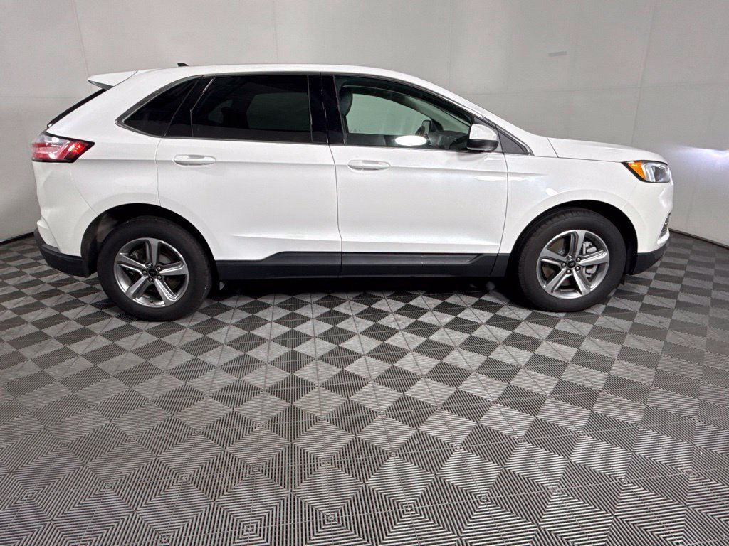 Used 2024 Ford Edge SEL w/ Convenience Package AWD/4WD image 13
