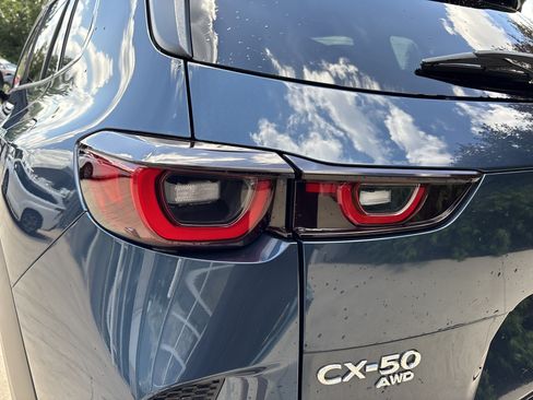 Used 2024 MAZDA CX-50 AWD 2.5 S w/ Premium Plus Pkg image 12