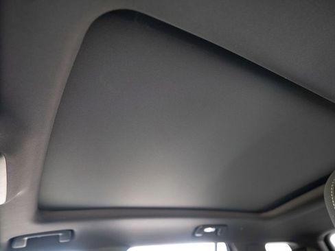 New 2026 Chevrolet Equinox LT w/ Midnight Edition image 21