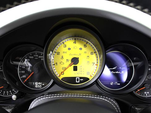 Used 2019 Porsche 911 Turbo S AWD/4WD image 45