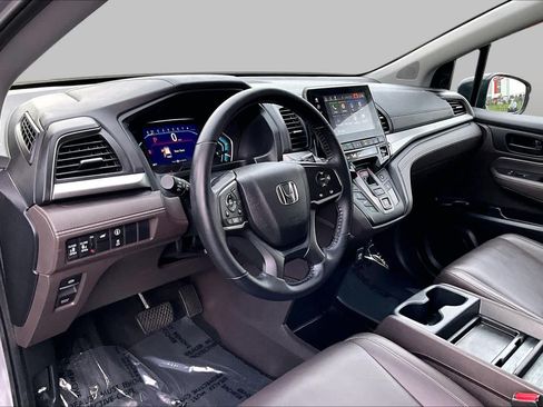 Used 2024 Honda Odyssey EX-L image 18
