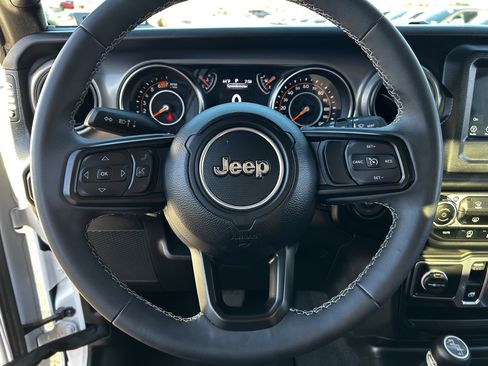 Certified 2023 Jeep Wrangler Freedom Edition image 22
