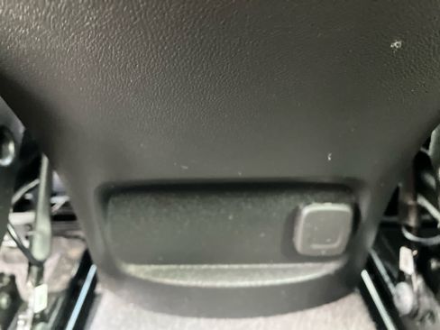 Used 2024 Chevrolet Malibu LT FWD image 32