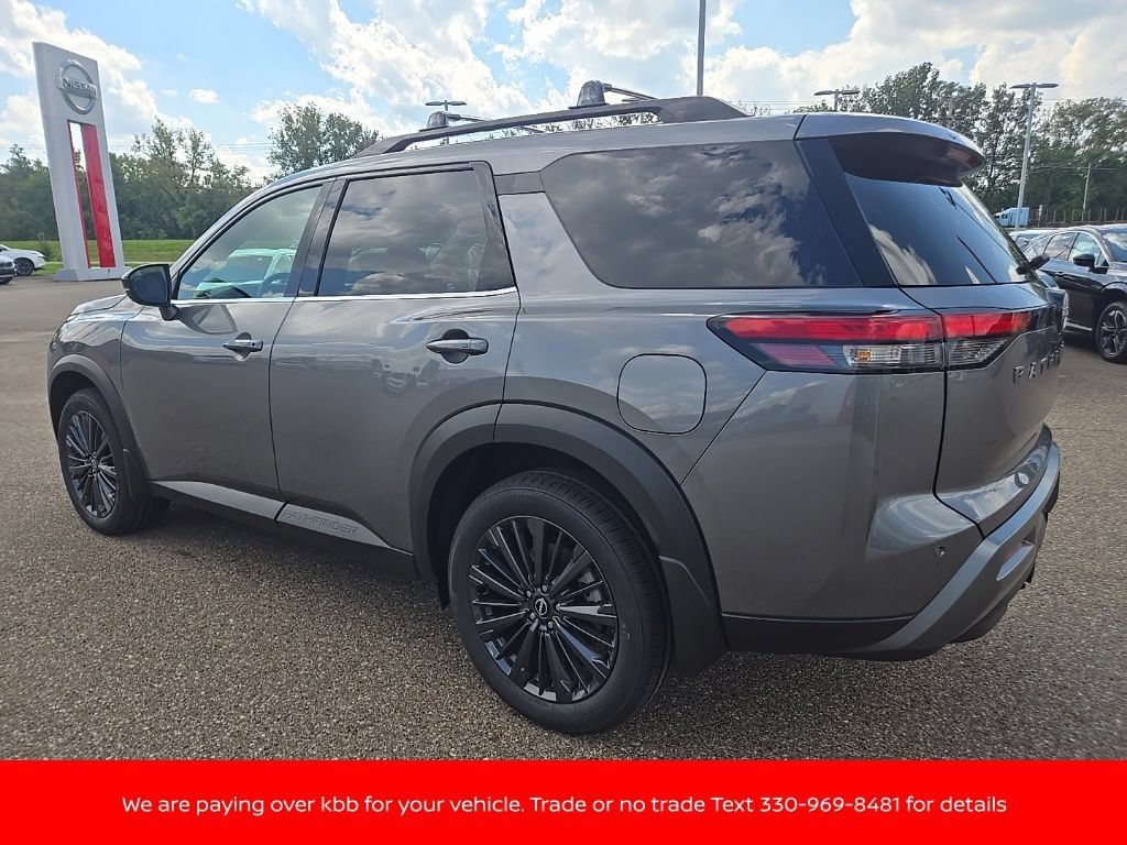 New 2026 Nissan Pathfinder SL w/ SL Premium Package AWD/4WD image 5