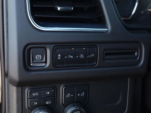 Used 2021 Chevrolet Tahoe LS image 11