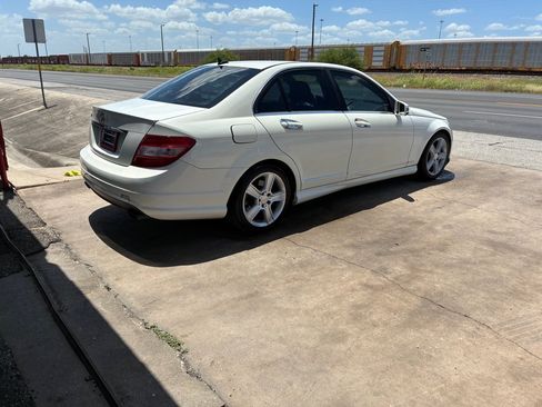 Used 2010 Mercedes-Benz C 300 Sedan w/ Premium 1 Pkg image 19