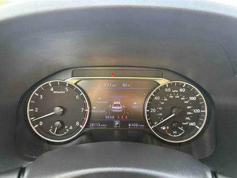 Used 2025 Nissan Altima 2.5 SV FWD image 19