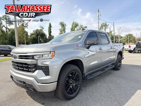Used 2025 Chevrolet Silverado 1500 RST w/ Convenience Package II AWD/4WD image 8