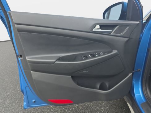 Used 2017 Hyundai Tucson SE Plus FWD image 25