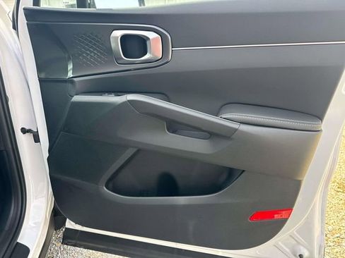 New 2026 Kia Sorento S w/ S Panoramic Sunroof Package image 19