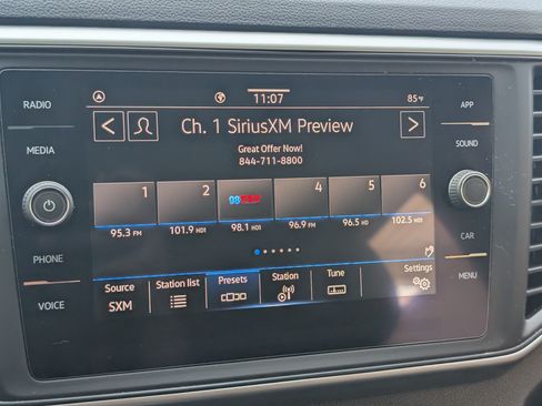 Used 2021 Volkswagen Atlas SE w/ Panoramic Sunroof Package FWD image 32