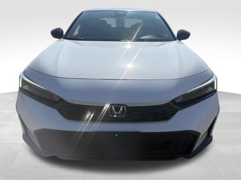 Used 2025 Honda Civic Sport image 19