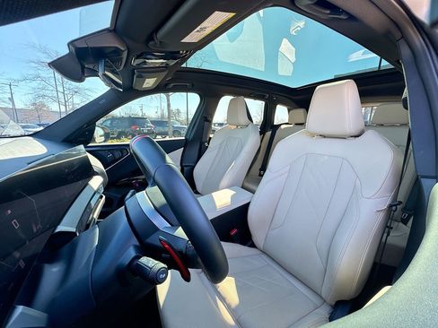 Used 2025 BMW X3 M50 w/ Premium Package image 10