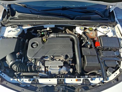 Used 2024 Chevrolet Malibu LT FWD image 27