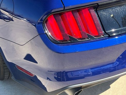 Used 2016 Ford Mustang Premium image 13