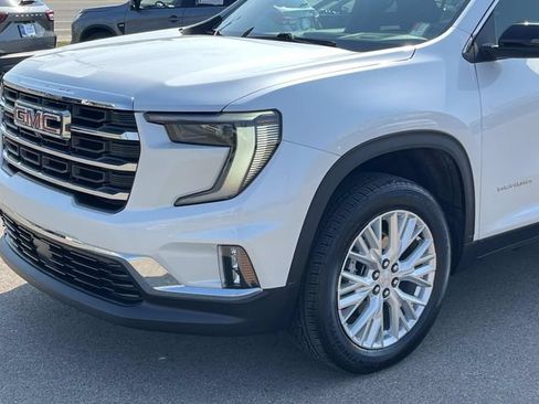 Used 2024 GMC Acadia Elevation FWD image 10