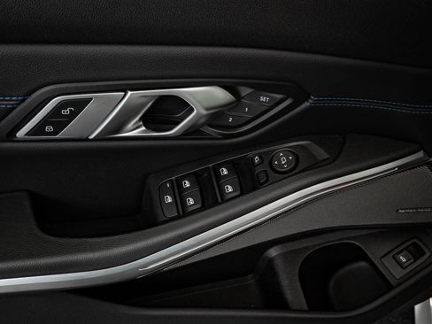 Used 2022 BMW M340i xDrive w/ Premium Package image 26