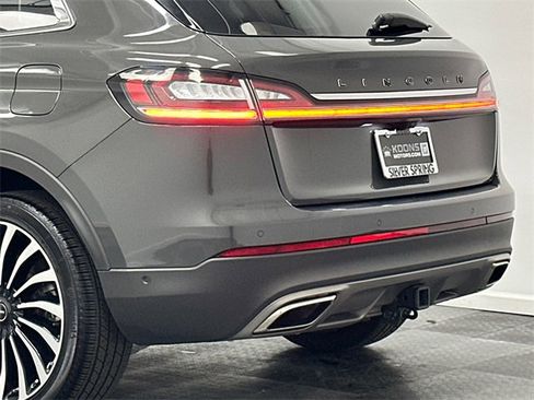 Used 2022 Lincoln Nautilus Black Label w/ Class II Trailer Tow Package image 7